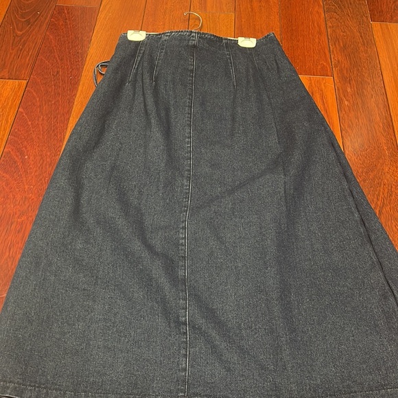 Cute denim skirt - Picture 5 of 5